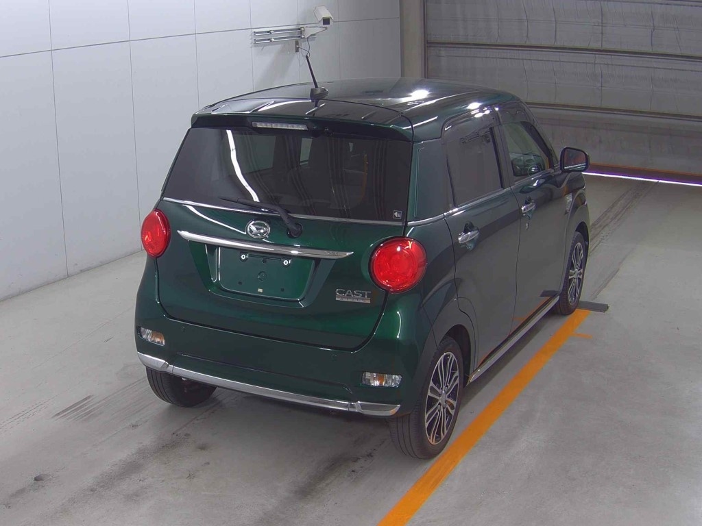 DAIHATSU CAST