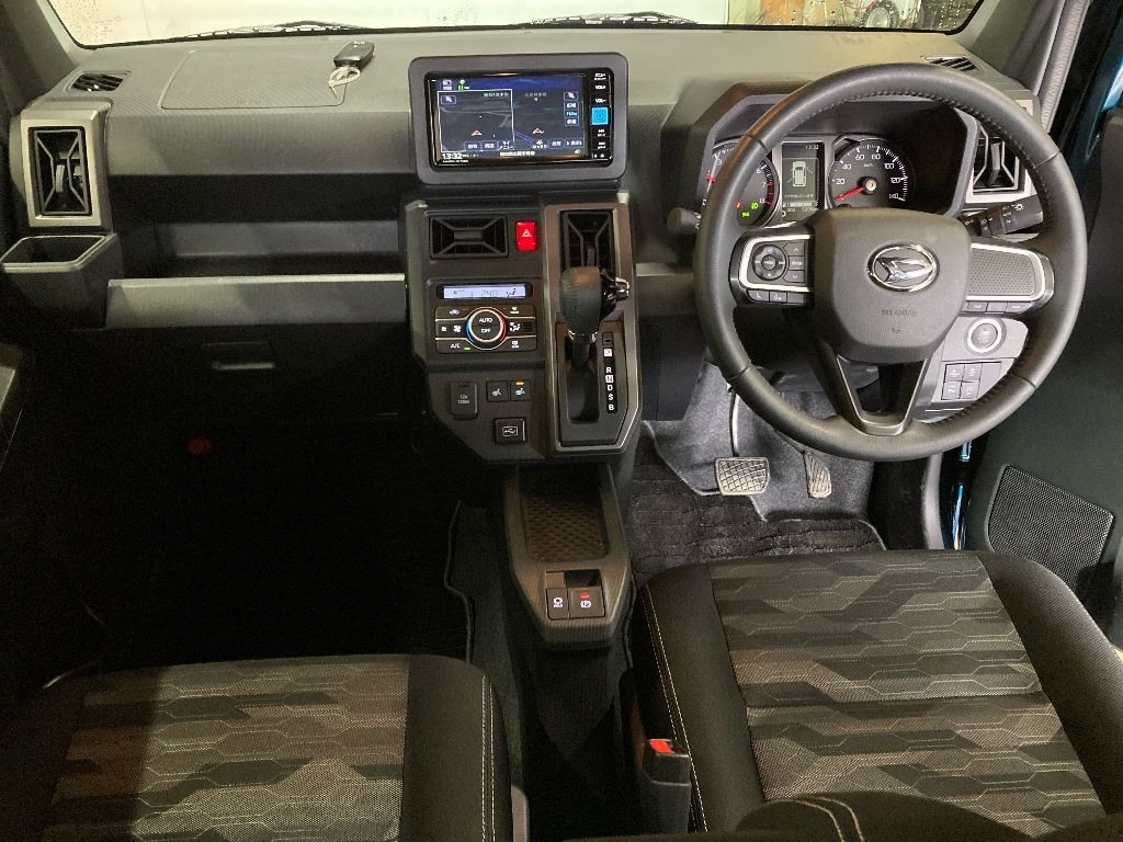 DAIHATSU TAFT
