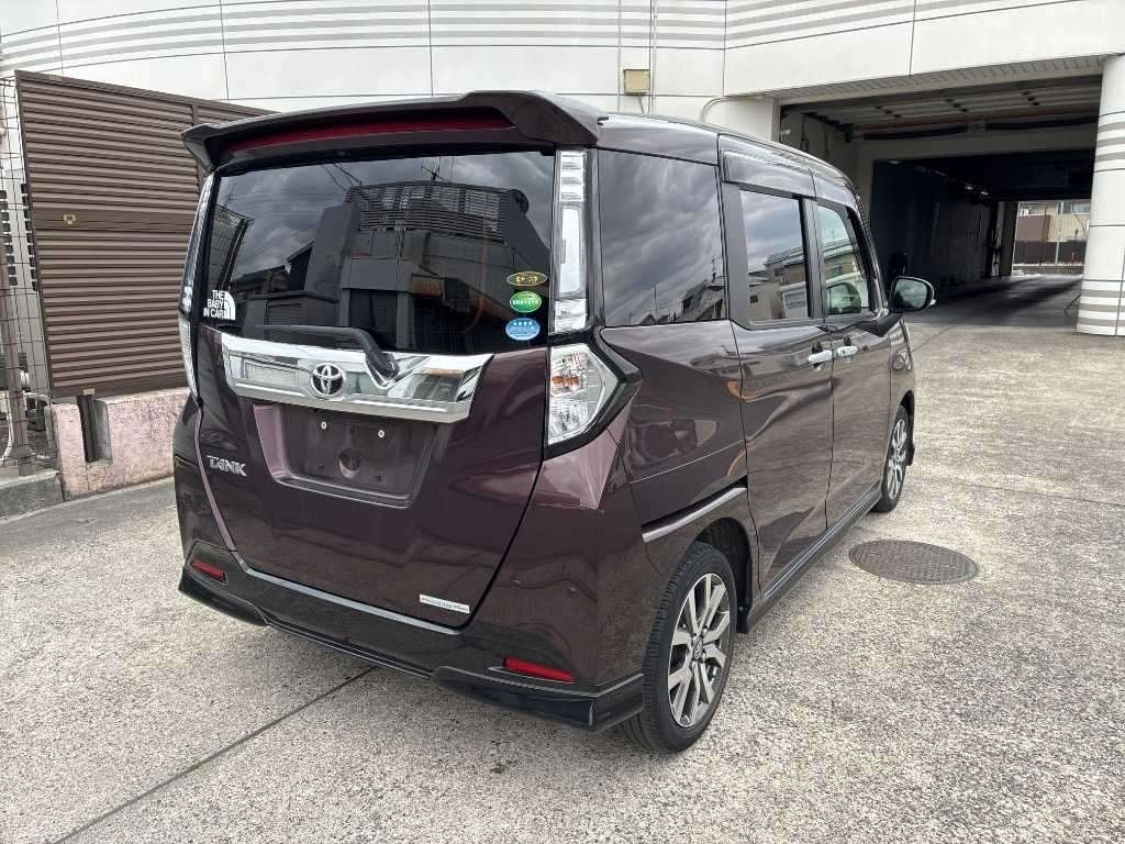 TOYOTA TANK