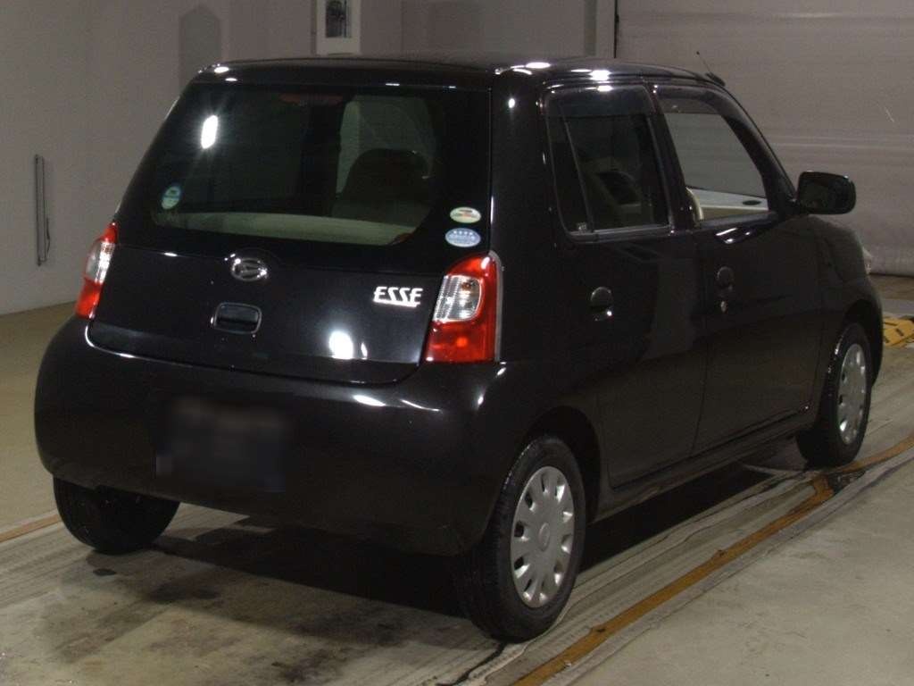 DAIHATSU ESSE