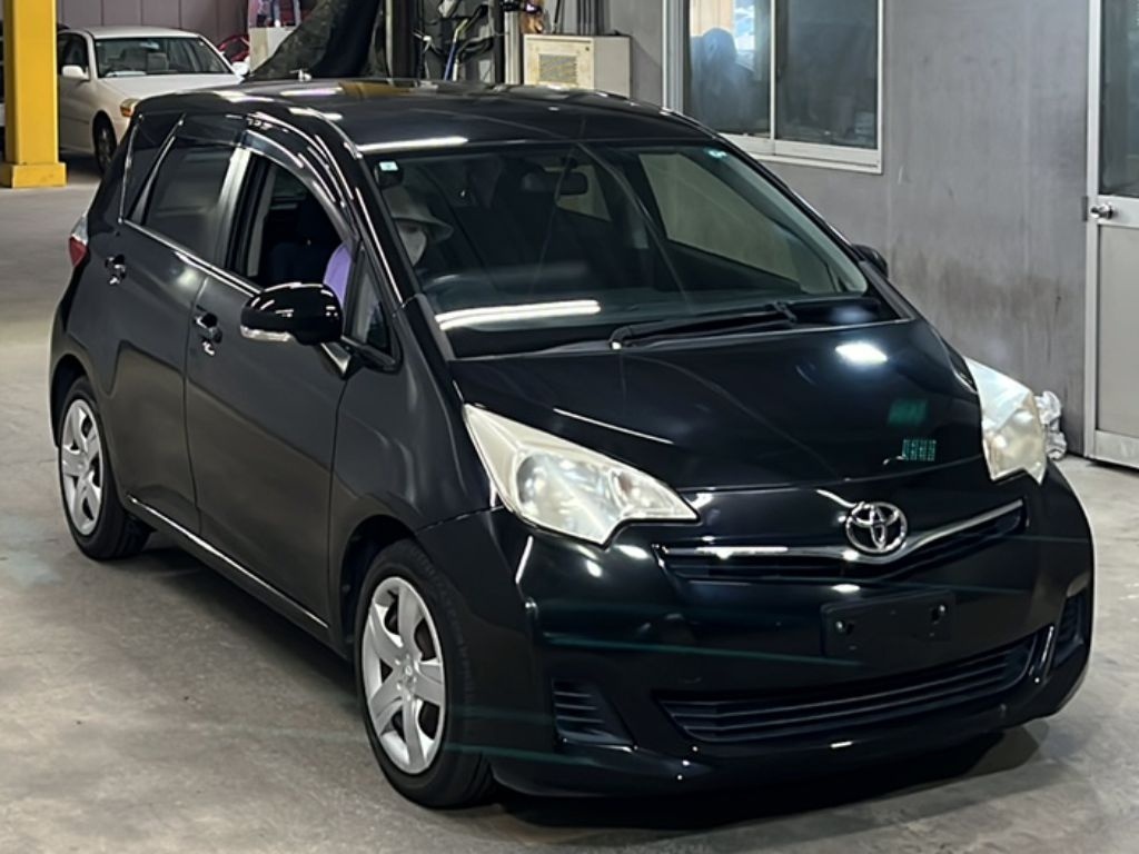 TOYOTA RACTIS
