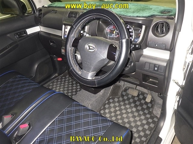 DAIHATSU MOVE CONTE