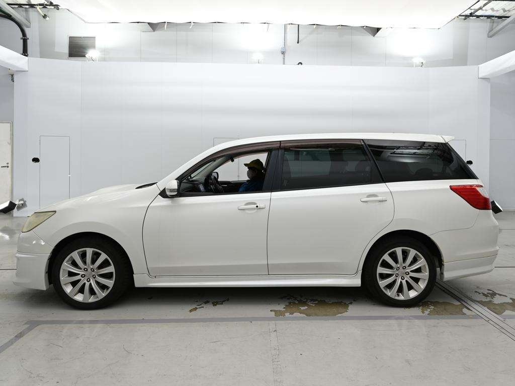 SUBARU EXIGA