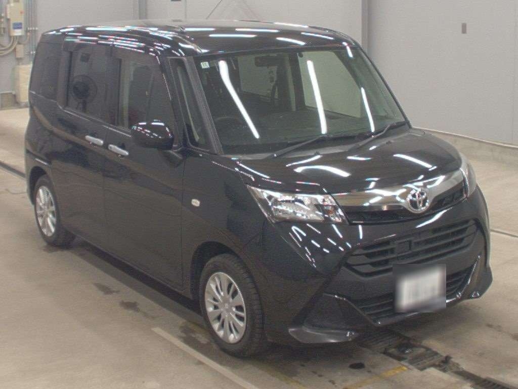 TOYOTA TANK