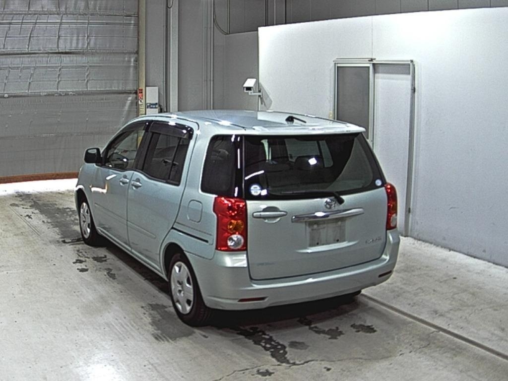 TOYOTA RAUM