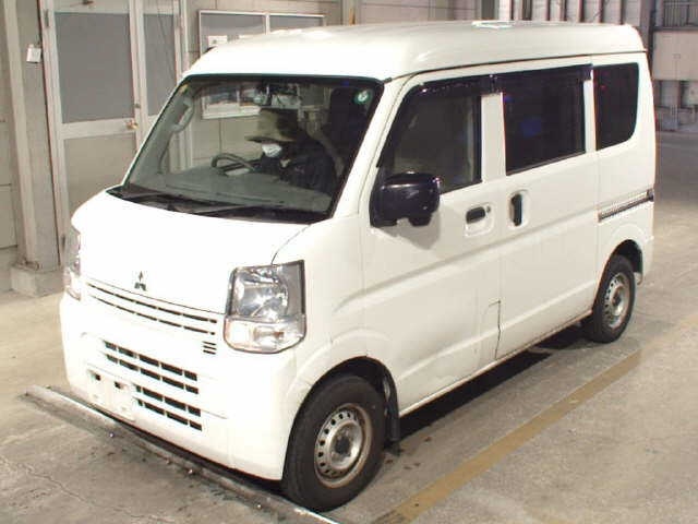 MITSUBISHI MINICAB