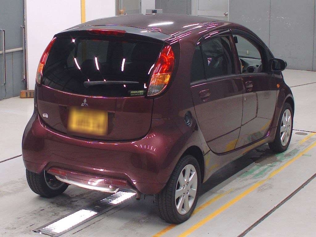 MITSUBISHI I