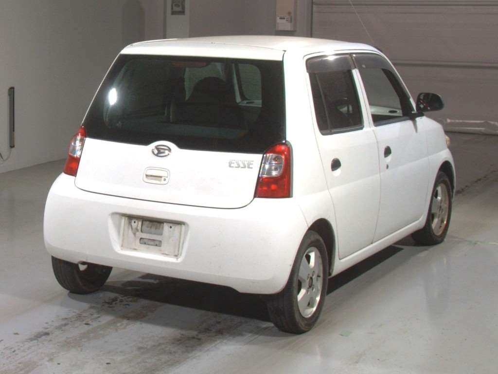 DAIHATSU ESSE