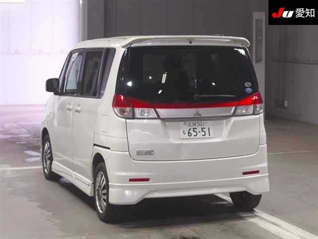 MITSUBISHI DELICA D:2