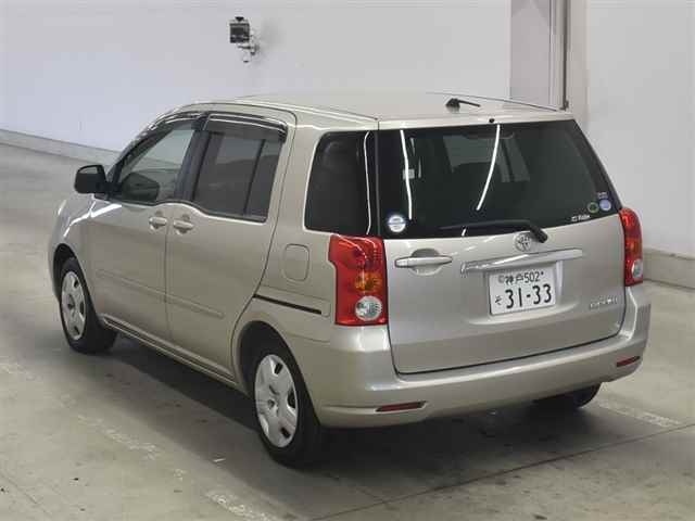 TOYOTA RAUM