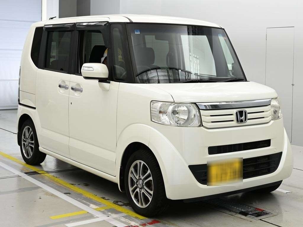 HONDA N-BOX