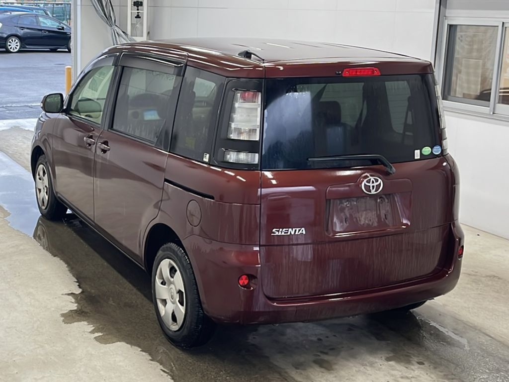 TOYOTA SIENTA