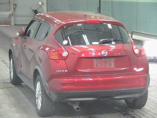 NISSAN JUKE