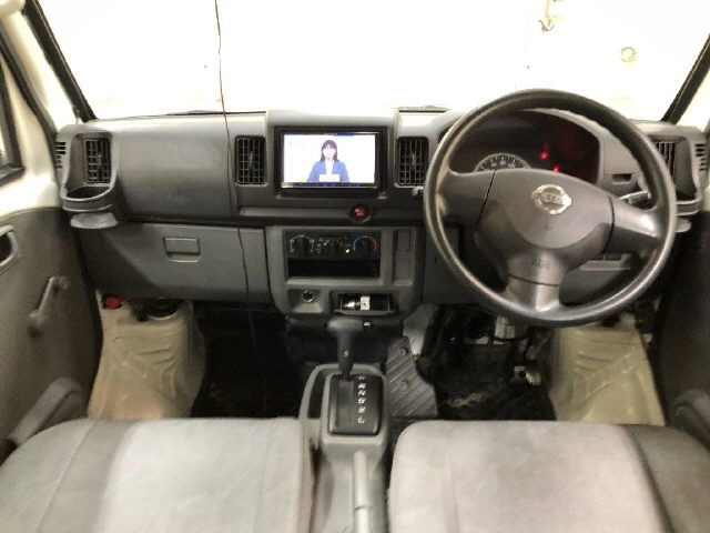 NISSAN NV100 CLIPPER