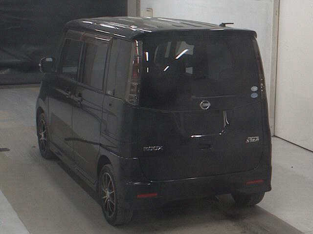 NISSAN ROOX