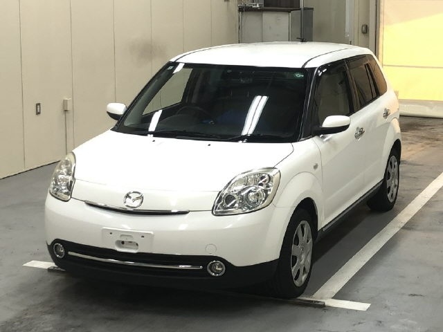 MAZDA VERISA