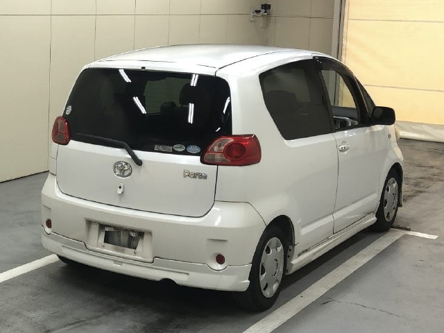 TOYOTA PORTE