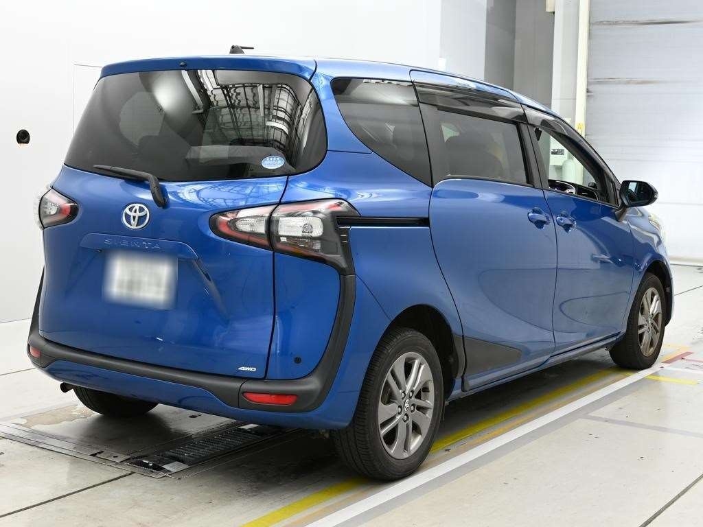TOYOTA SIENTA