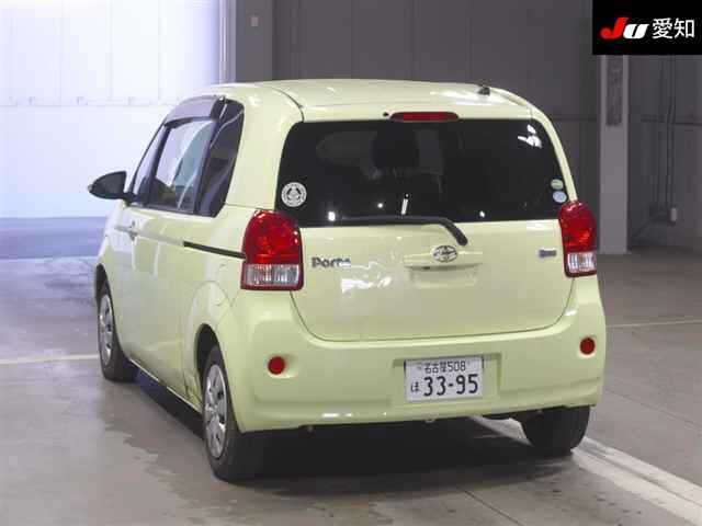 TOYOTA PORTE