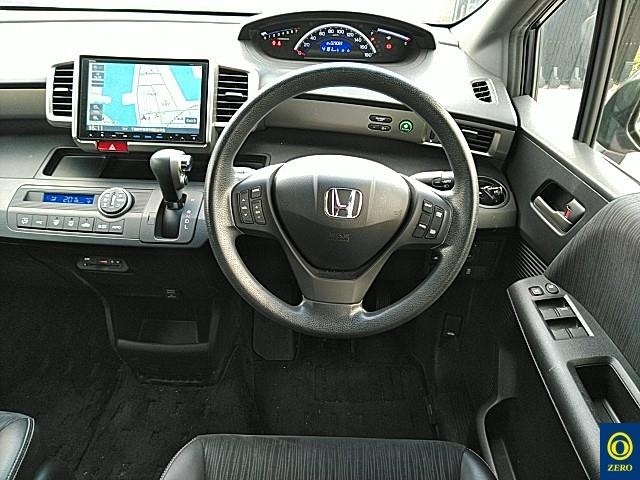 HONDA FREED SPIKE