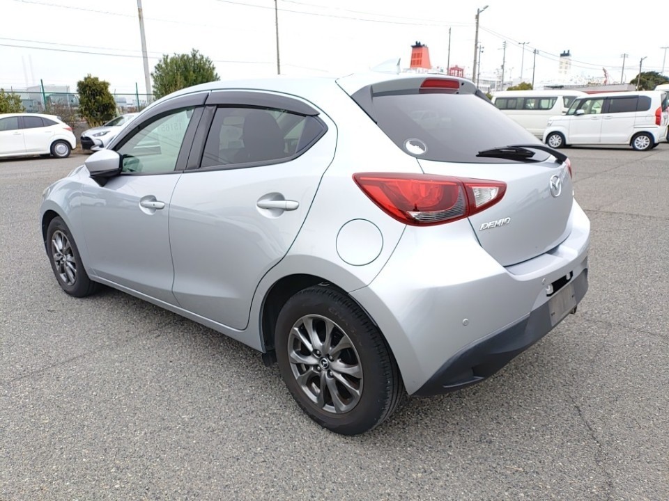 MAZDA MAZDA2