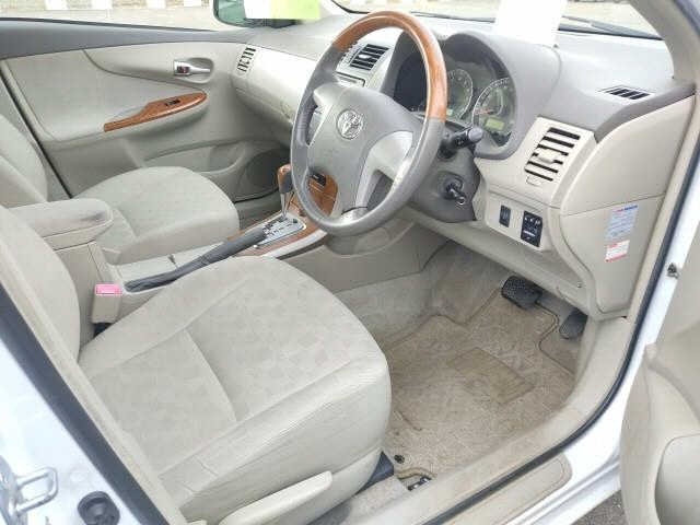 TOYOTA COROLLA AXIO
