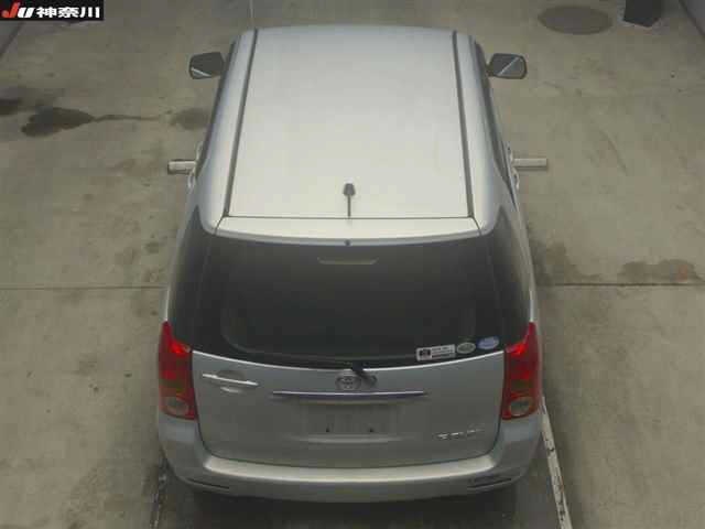 TOYOTA RAUM