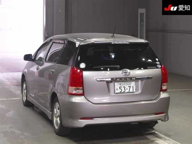 TOYOTA WISH