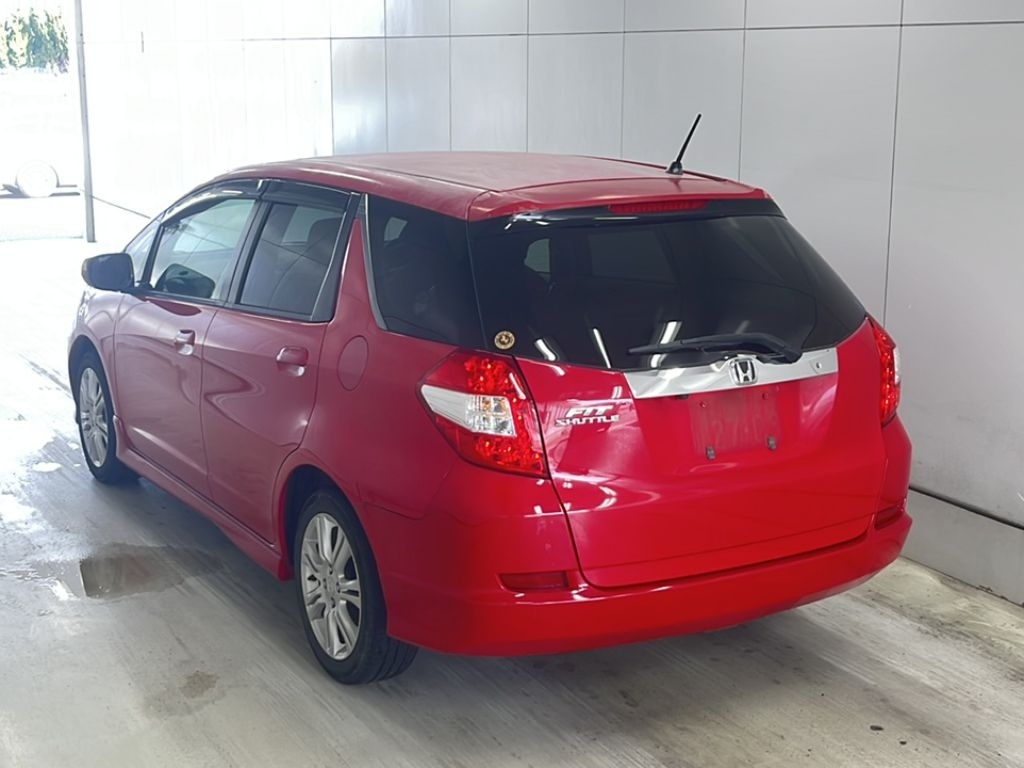 HONDA FIT SHUTTLE