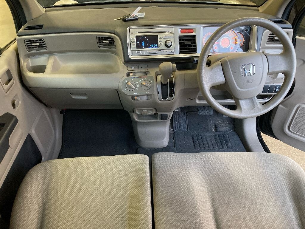 HONDA LIFE