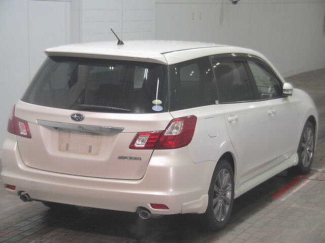 SUBARU EXIGA