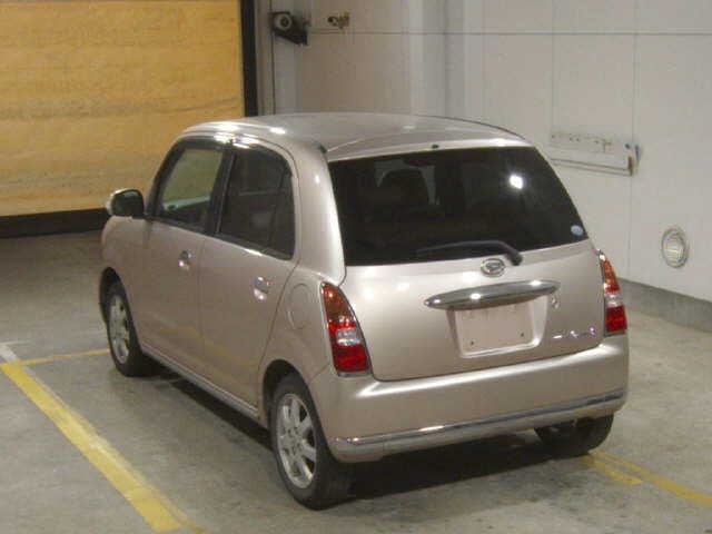DAIHATSU MIRA GINO