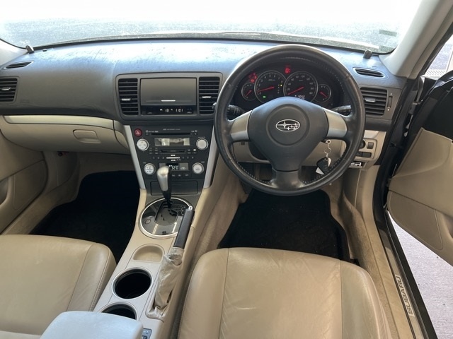 SUBARU OUTBACK