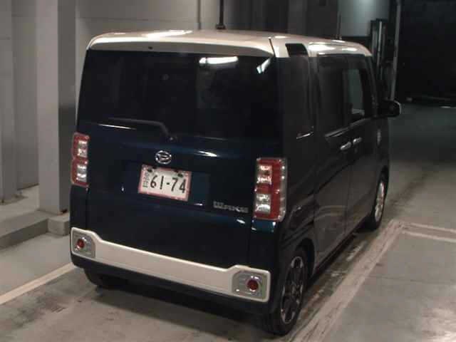 DAIHATSU WAKE