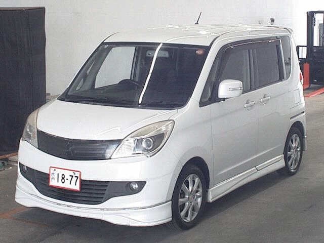 MITSUBISHI DELICA D:2
