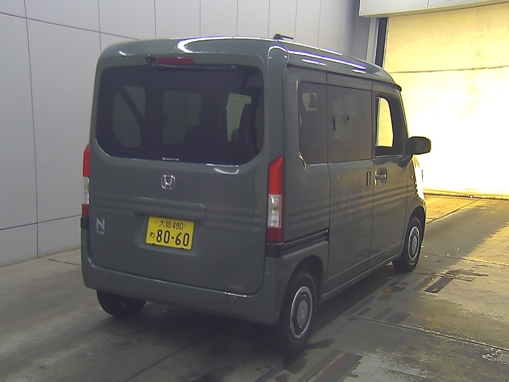 HONDA N-VAN