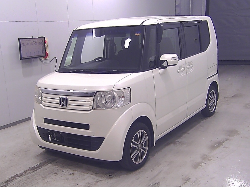 HONDA N-BOX