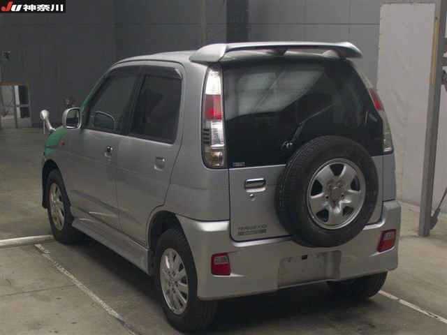 DAIHATSU TERIOS KID