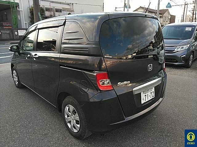 HONDA FREED SPIKE