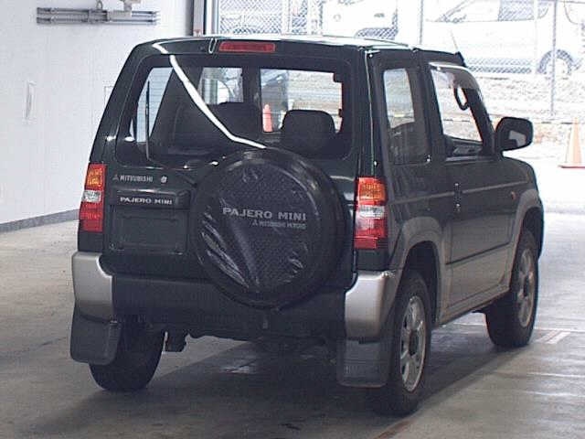 MITSUBISHI PAJERO MINI