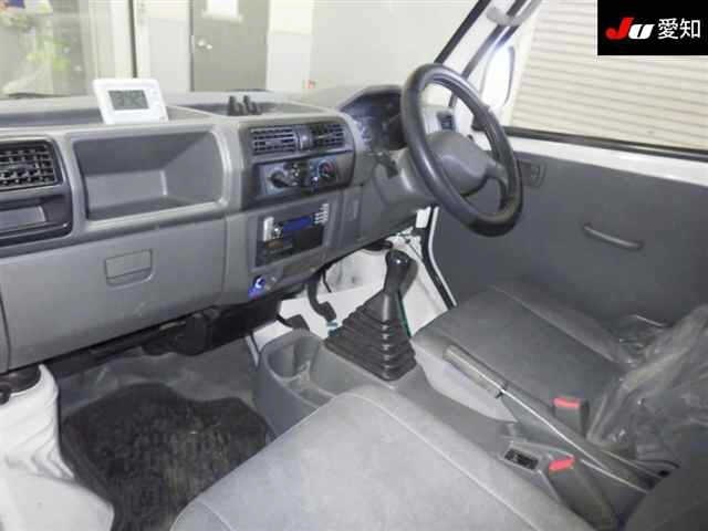 MITSUBISHI MINICAB