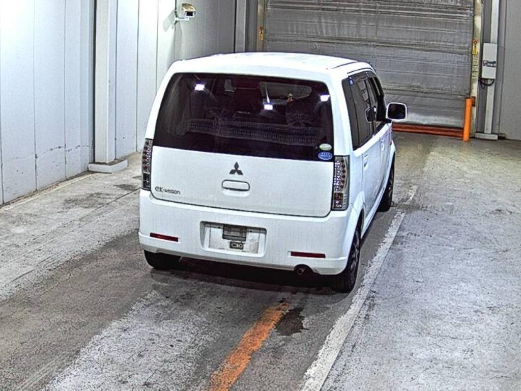 MITSUBISHI EK WAGON