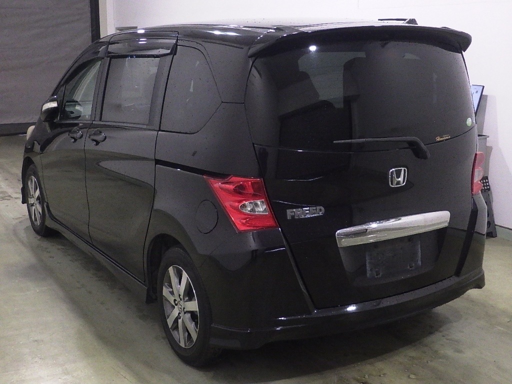 HONDA FREED