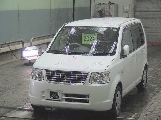 MITSUBISHI EK WAGON