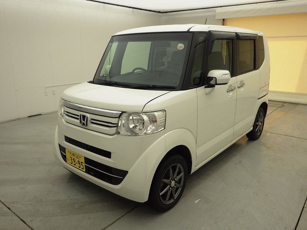 HONDA N-BOX