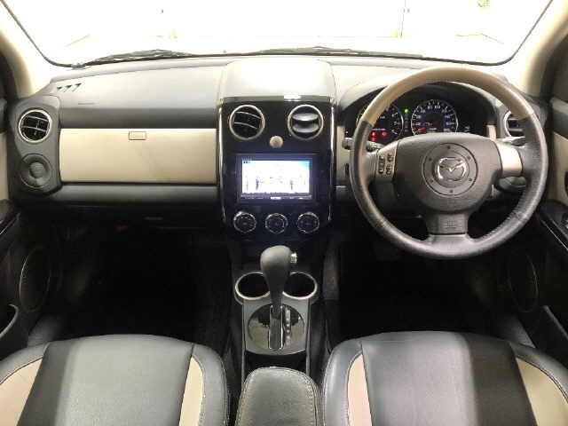 MAZDA VERISA