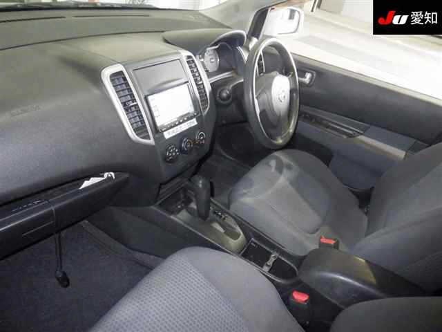 NISSAN WINGROAD