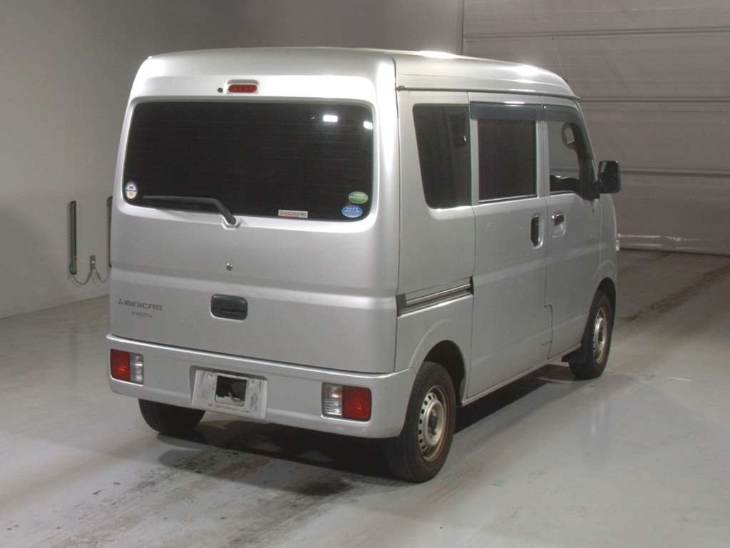 MITSUBISHI MINICAB