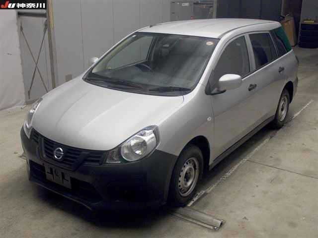 NISSAN AD