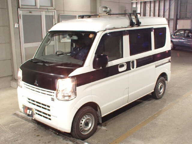 MITSUBISHI MINICAB